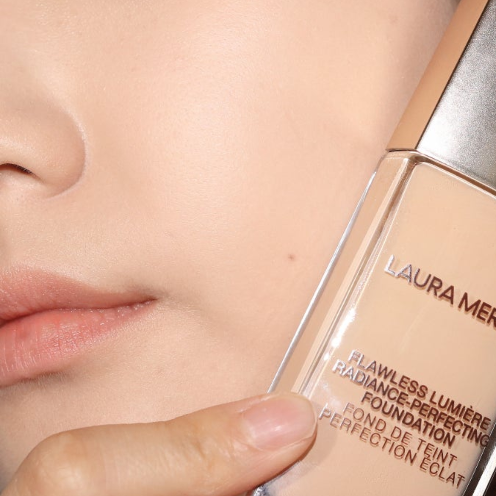 Laura Mercier Flawless Lumiere Radiance Perfecting Foundation 30 ML #1N1 Creme, Laura Mercier Flawless Lumiere Radiance Perfecting Foundation 30 ML #1N1 Creme รีวิว